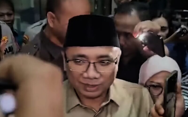 KPK Periksa Yaqut Hampir Sembilan Jam Selidiki Penyelenggaraan Haji 2024