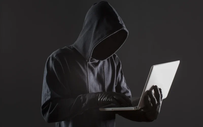 Peretasan Data oleh Hacker