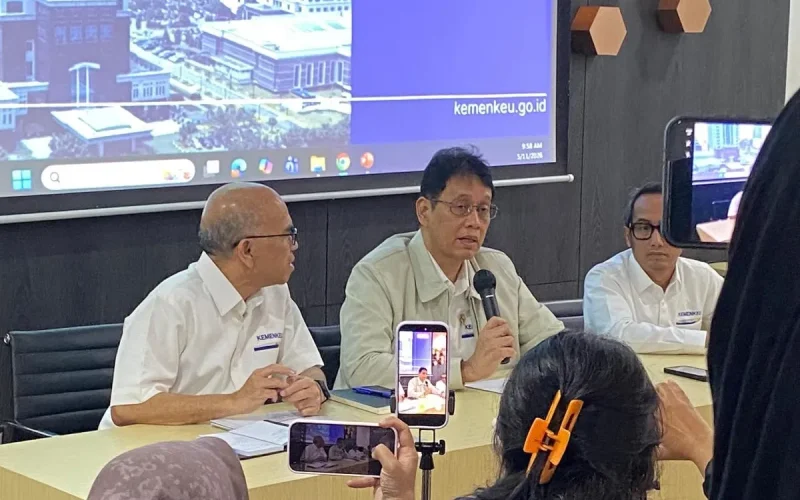 Purbaya saat Konferensi Pers