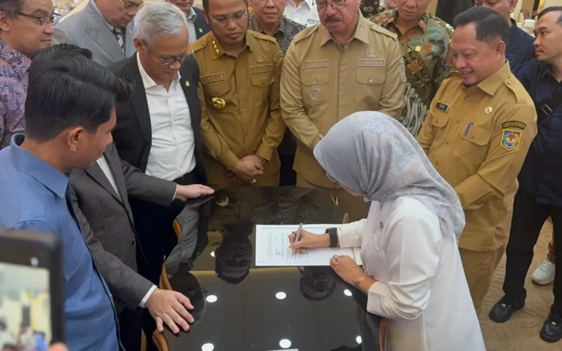 RDP Mendagri Menpan dan DPR RI